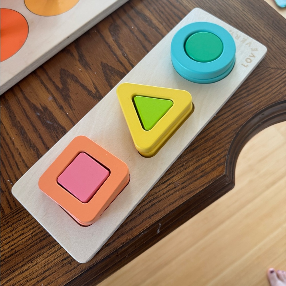 Lovevery Geo Shapes Puzzle